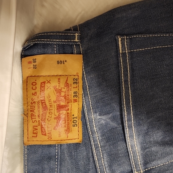 Men 50l Levi's - Picture 3 of 3